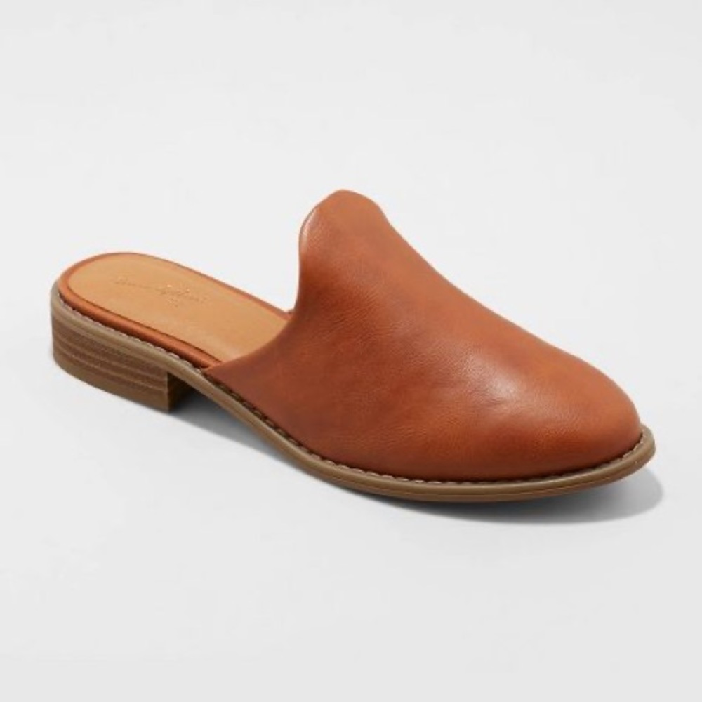 Women's Maura Mule Flats - Universal Thread™ Sable Brown